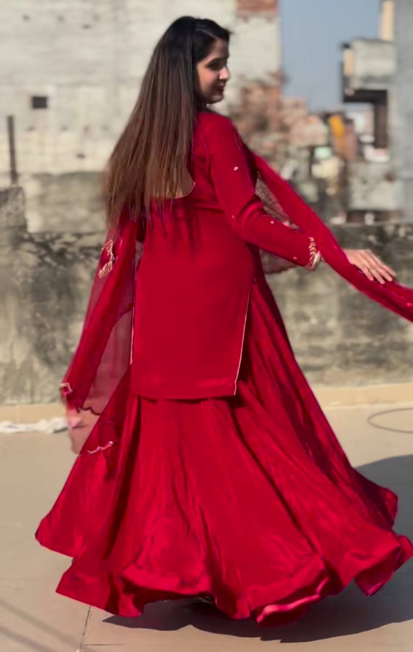 A Red and Pink Top Lehenga Fashion Statements