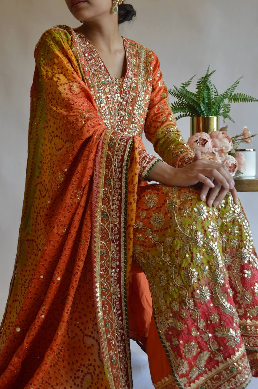Discover Two Stunning Styles of Traditional Pakistani Dresses