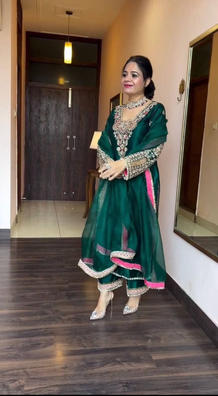 Cultural Couture The Artistry of Pakistani Fashion
