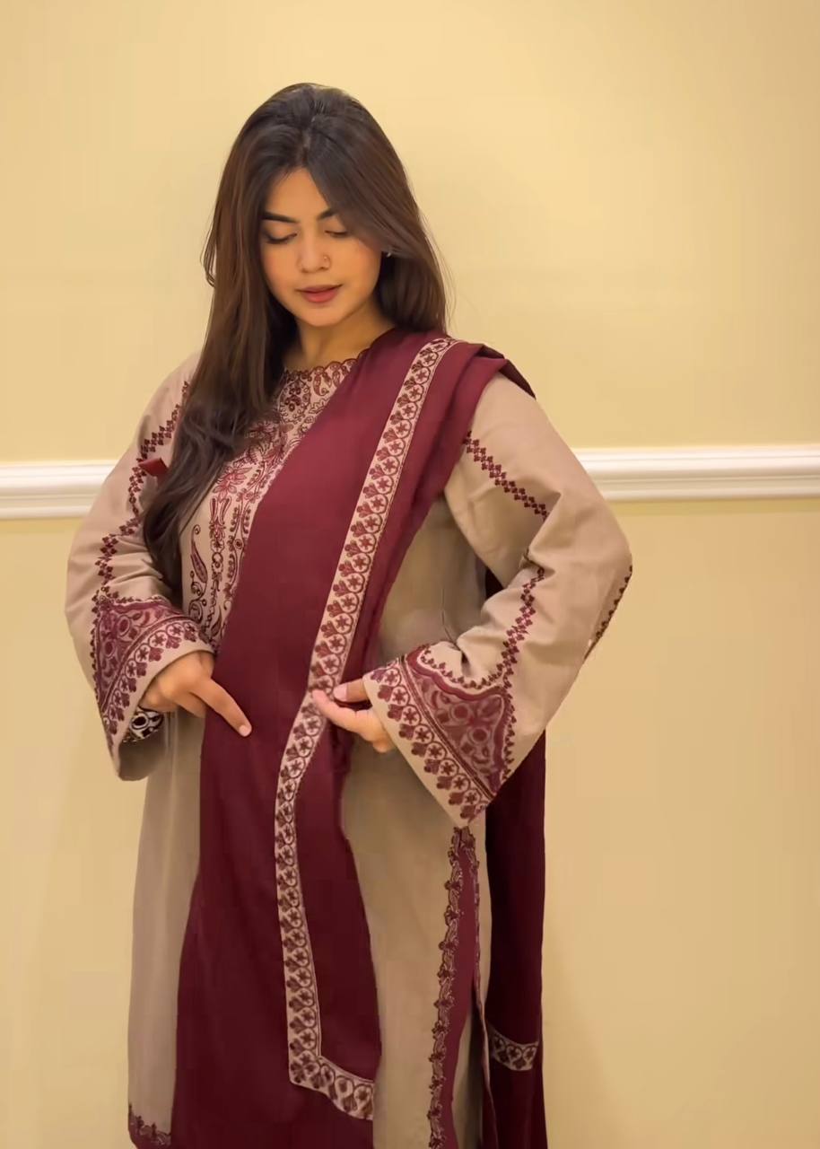 A Fashion Statement in Beige and Red