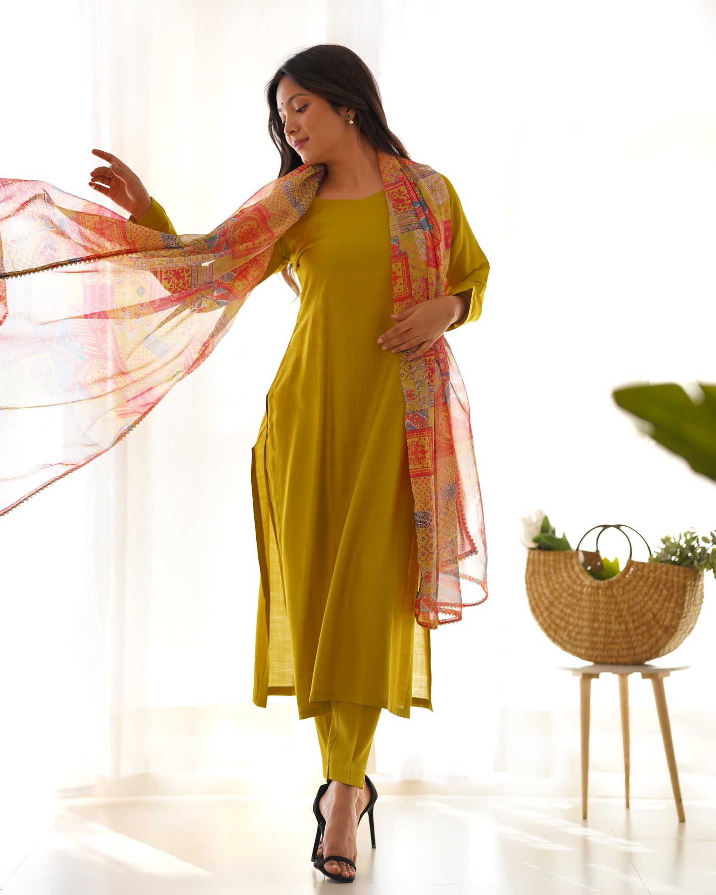 *PRESENTING NEW SUMMER WEAR AND OFFICE WEAR PURE SOFT HEAVY VISCOSE STRAIGHT FIT KURTA WITH DUPPTA SET,PENT READY TO WEAR*