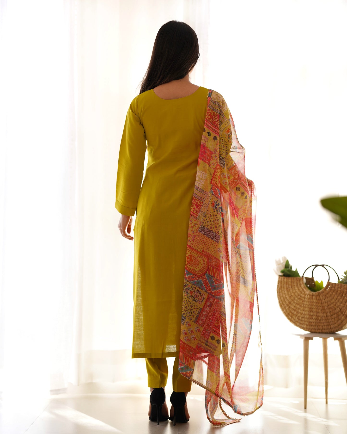*PRESENTING NEW SUMMER WEAR AND OFFICE WEAR PURE SOFT HEAVY VISCOSE STRAIGHT FIT KURTA WITH DUPPTA SET,PENT READY TO WEAR*