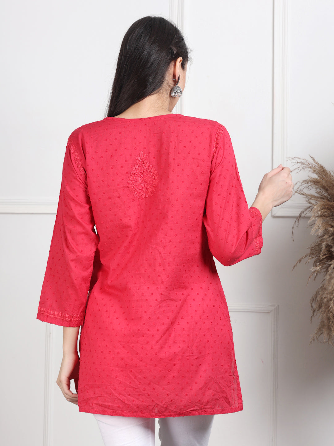 Elegant Women's Dyed Lucknowi Chikankari Short Top – Pure Cotton, Handcrafted Beauty in Stunning Shades