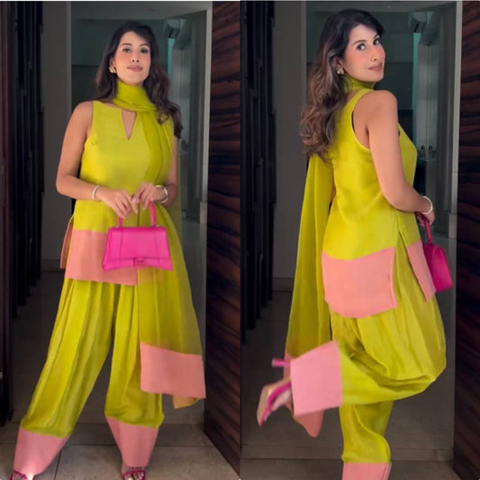 Chic Harmony Stunning Color Fusion