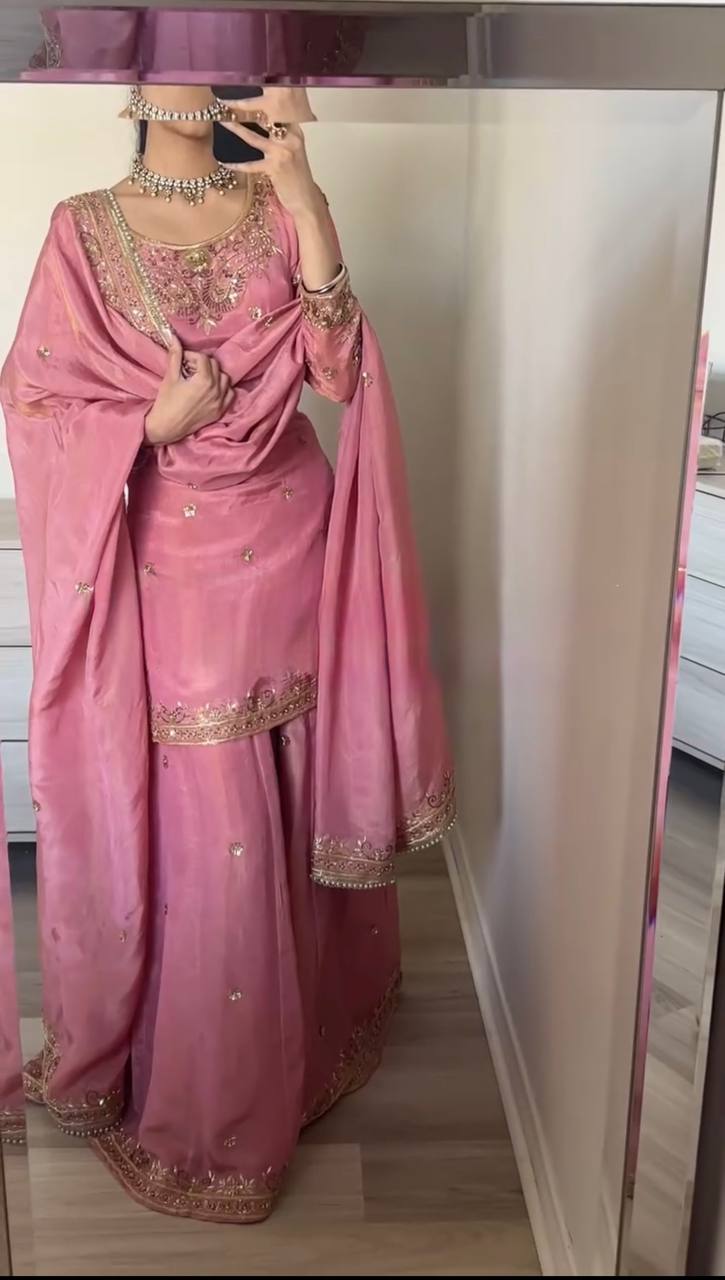 Chic Reflections A Pink Dress Experience