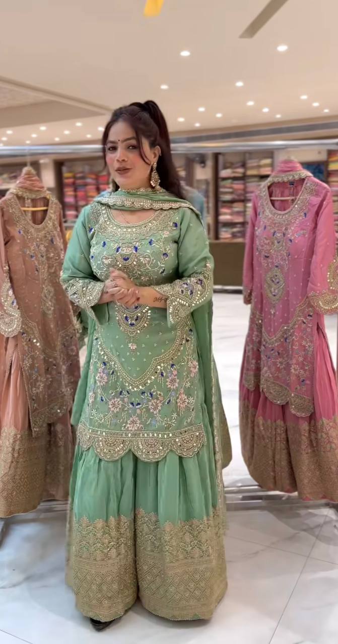 A Fashion Display of Elegance