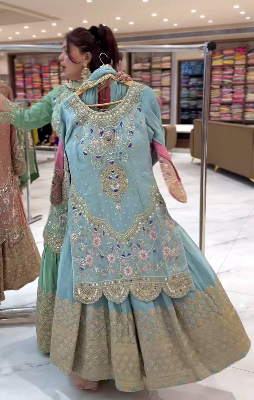 A Fashion Display of Elegance