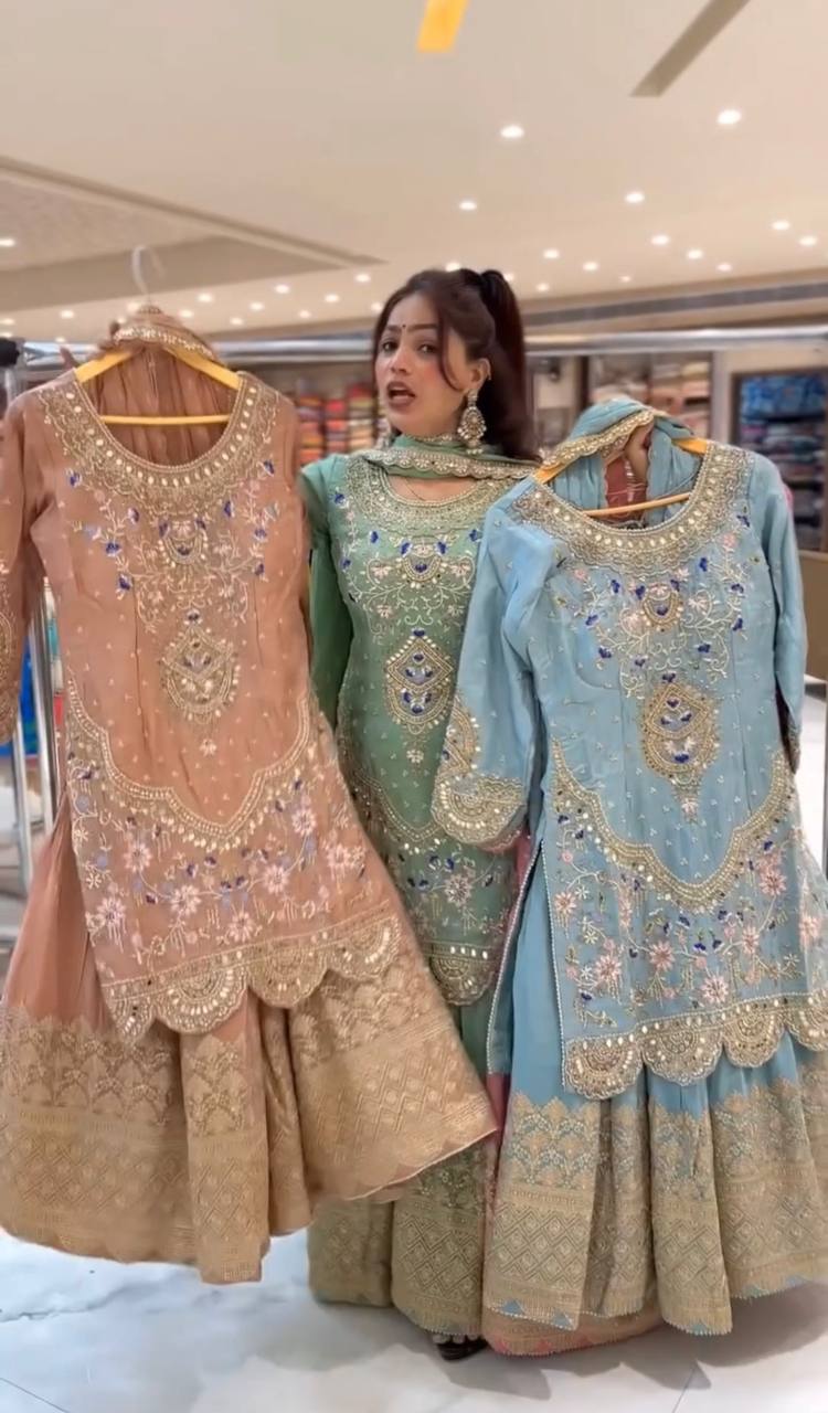 A Fashion Display of Elegance