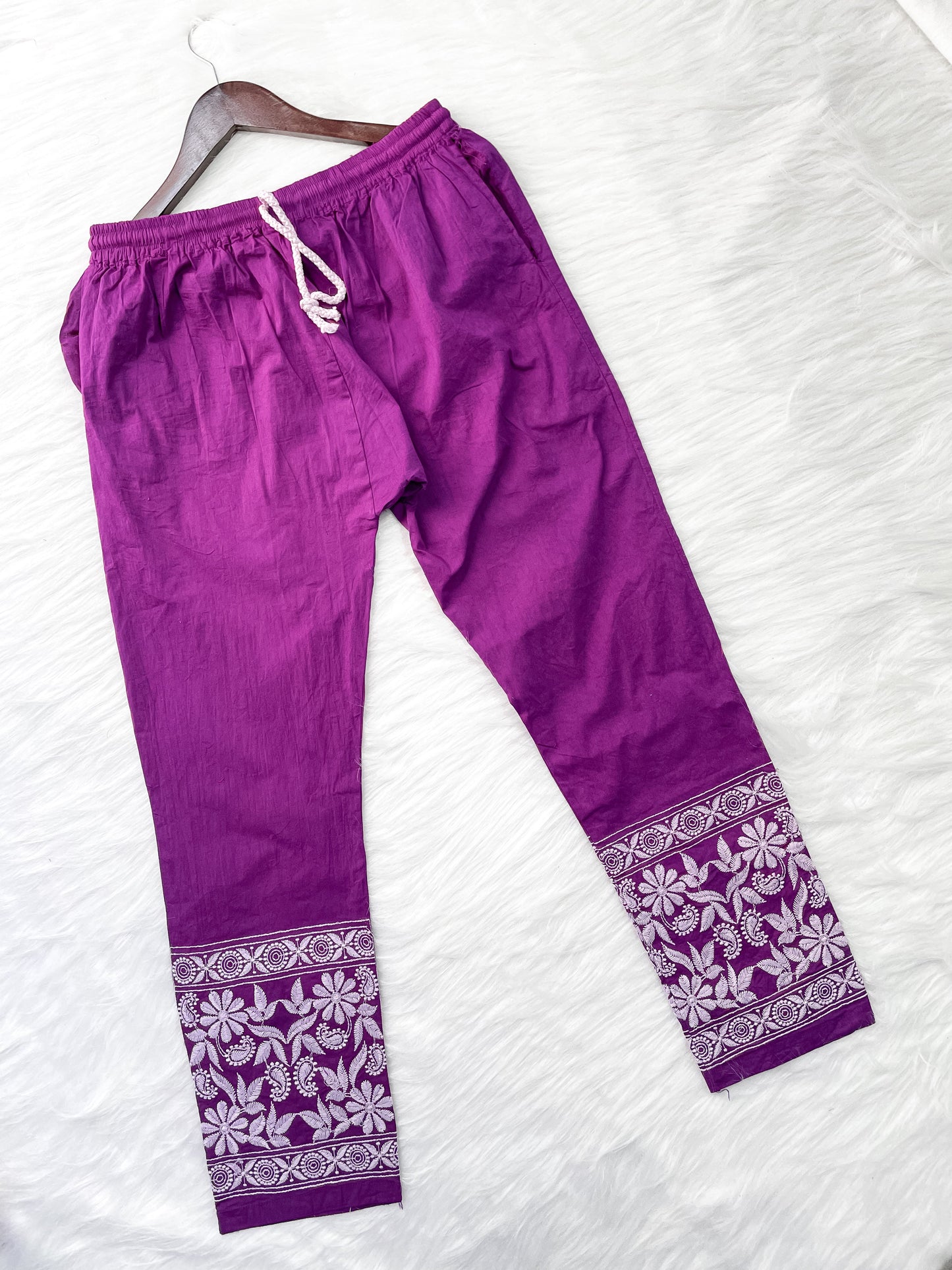 Dyed Cotton Chikankari Kurti & Lycra Pant Set, Pockets Both Side of the Pant