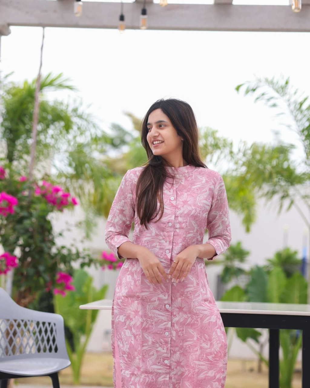 Diya Pink Rose Printed Cotton Kurtis