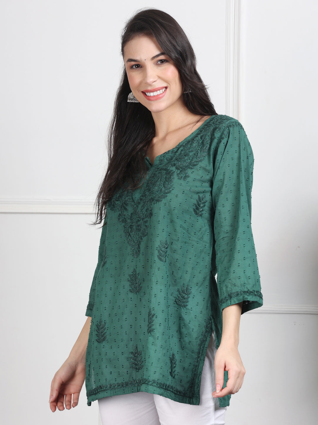 Elegant Women's Dyed Lucknowi Chikankari Short Top – Pure Cotton, Handcrafted Beauty in Stunning Shades