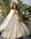 Presenting New Đěsigner Anarkali Suit In New Fancy Style