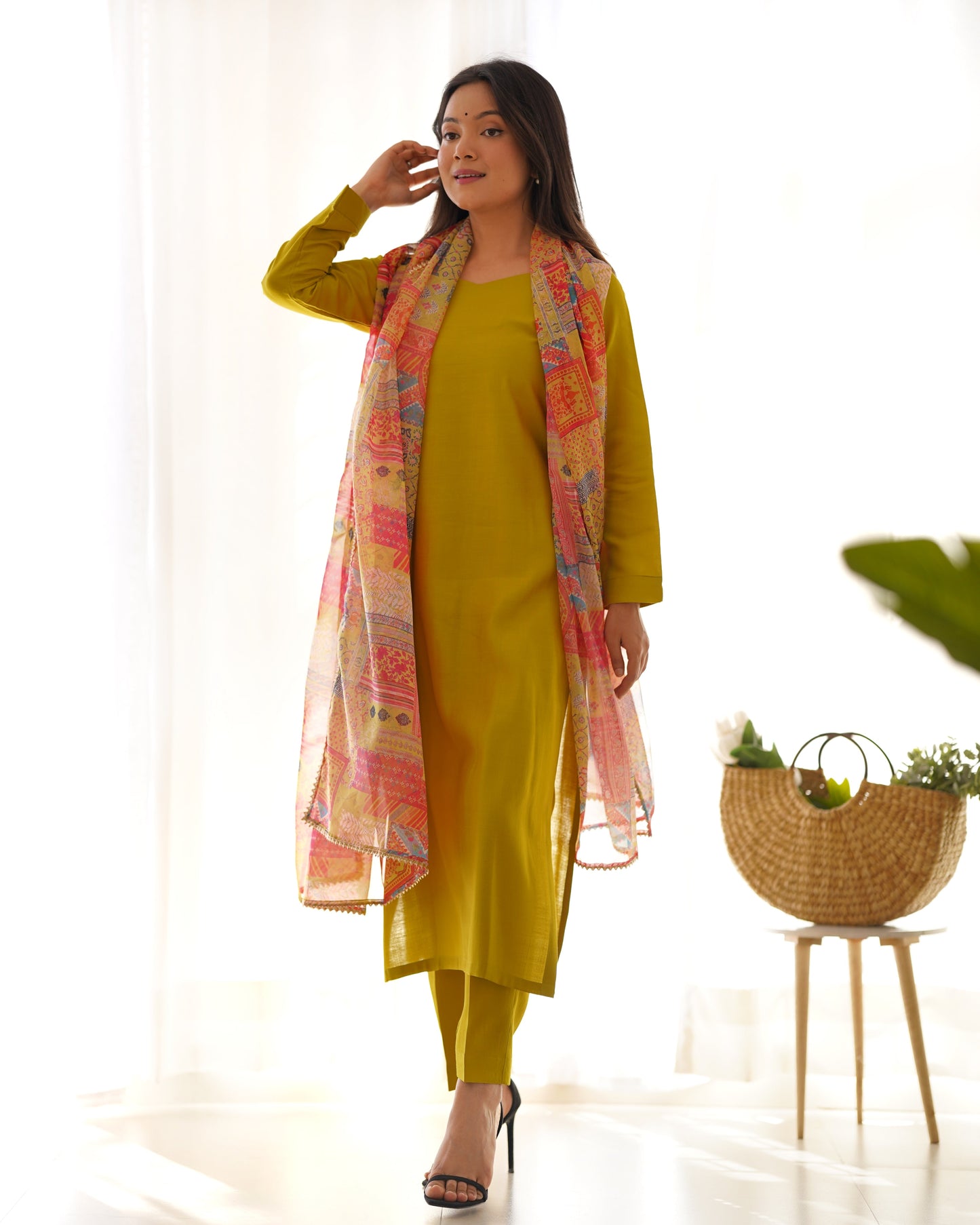 *PRESENTING NEW SUMMER WEAR AND OFFICE WEAR PURE SOFT HEAVY VISCOSE STRAIGHT FIT KURTA WITH DUPPTA SET,PENT READY TO WEAR*