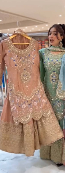 A Fashion Display of Elegance
