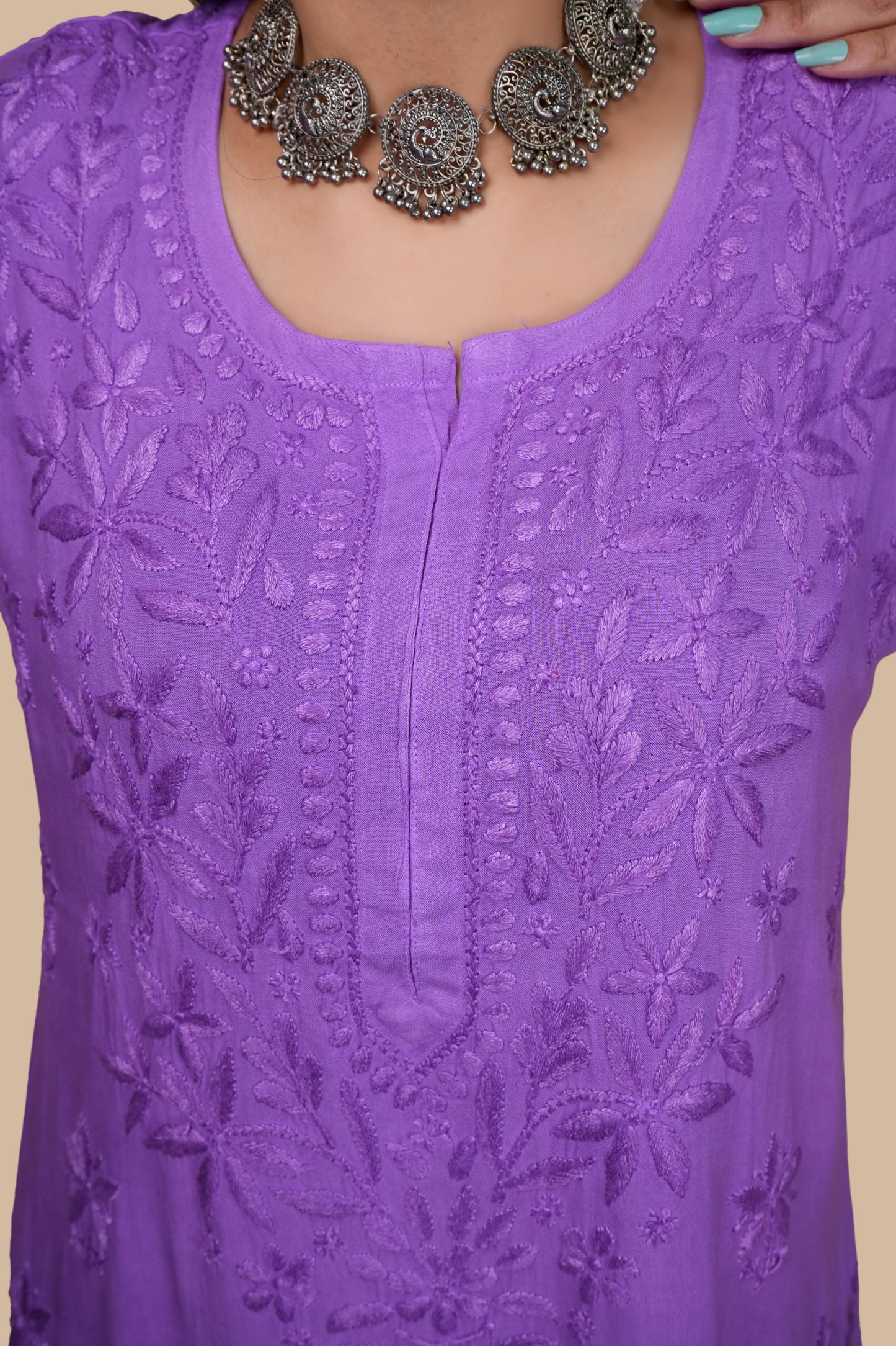 Women's Exclusive Dyed Straight Rayon Lucknowi Chikankari Kurti & Palazzo Set.