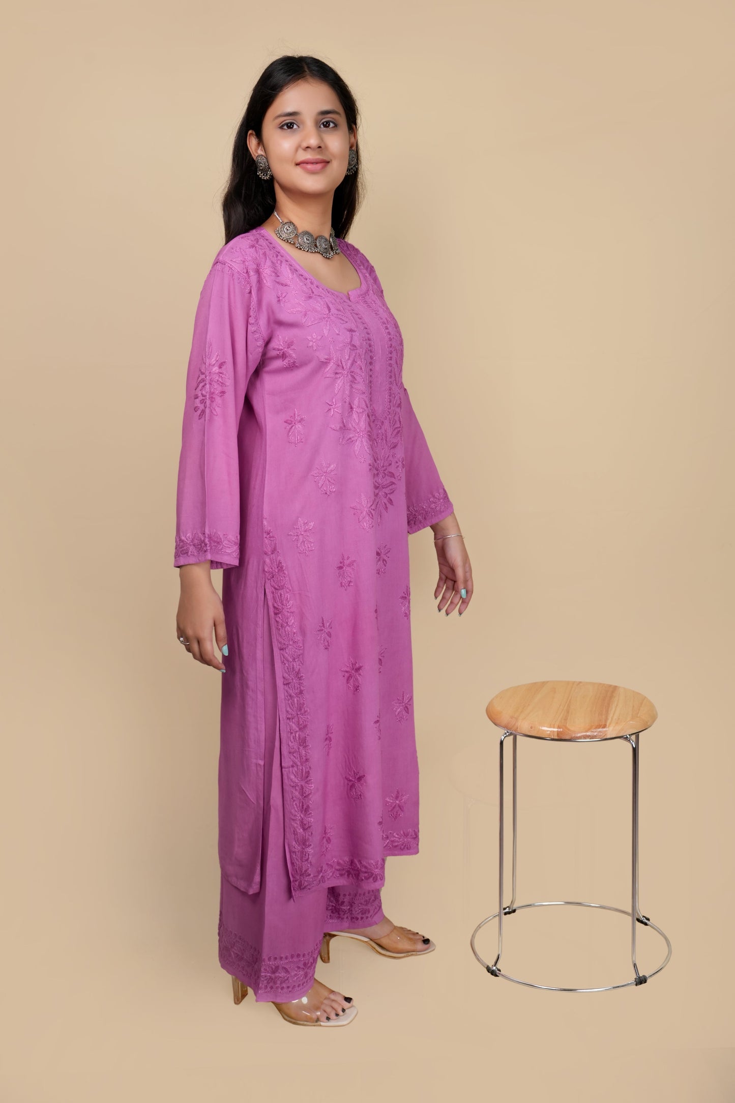 Women's Exclusive Dyed Straight Rayon Lucknowi Chikankari Kurti & Palazzo Set.