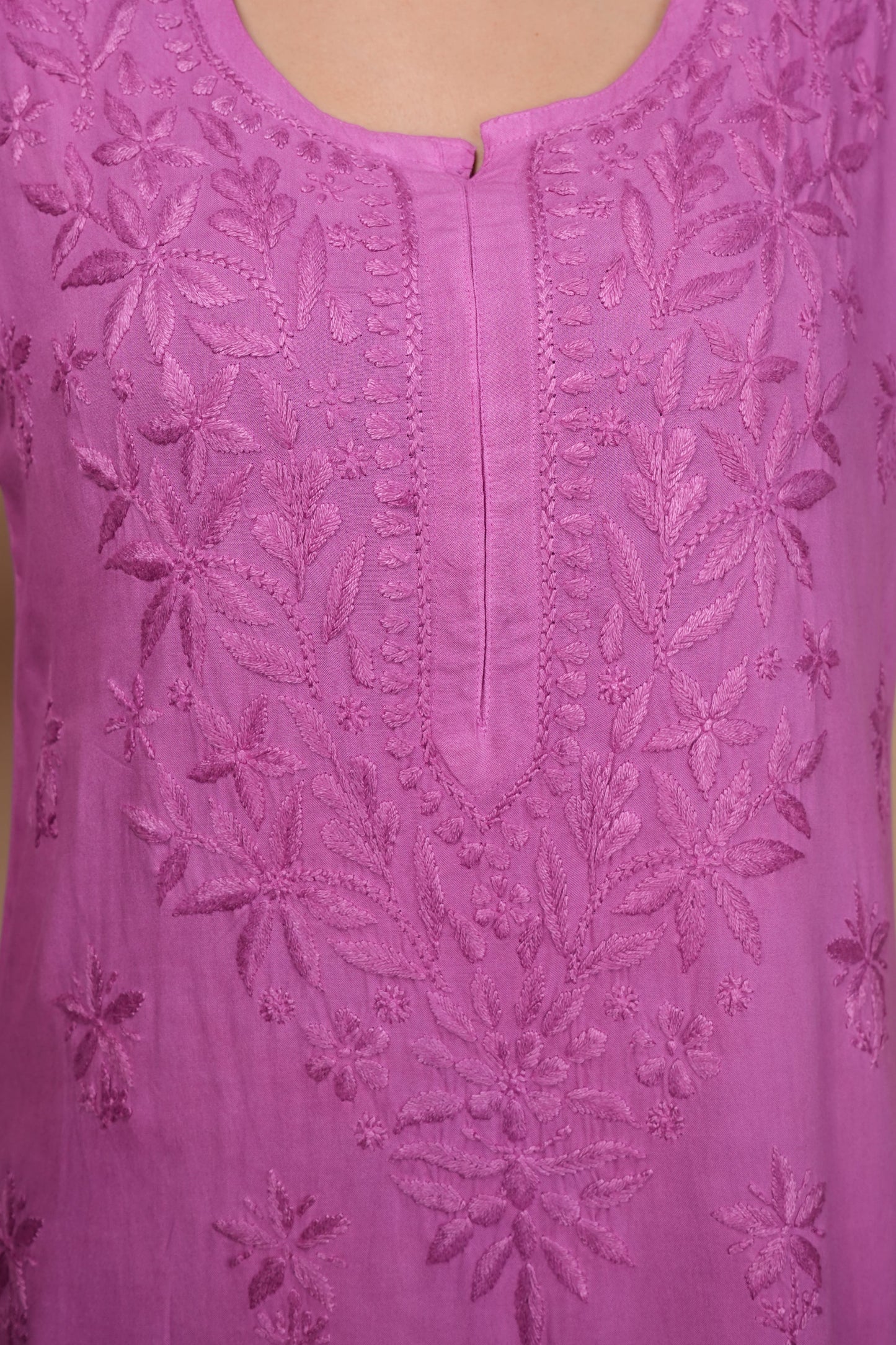 Women's Exclusive Dyed Straight Rayon Lucknowi Chikankari Kurti & Palazzo Set.