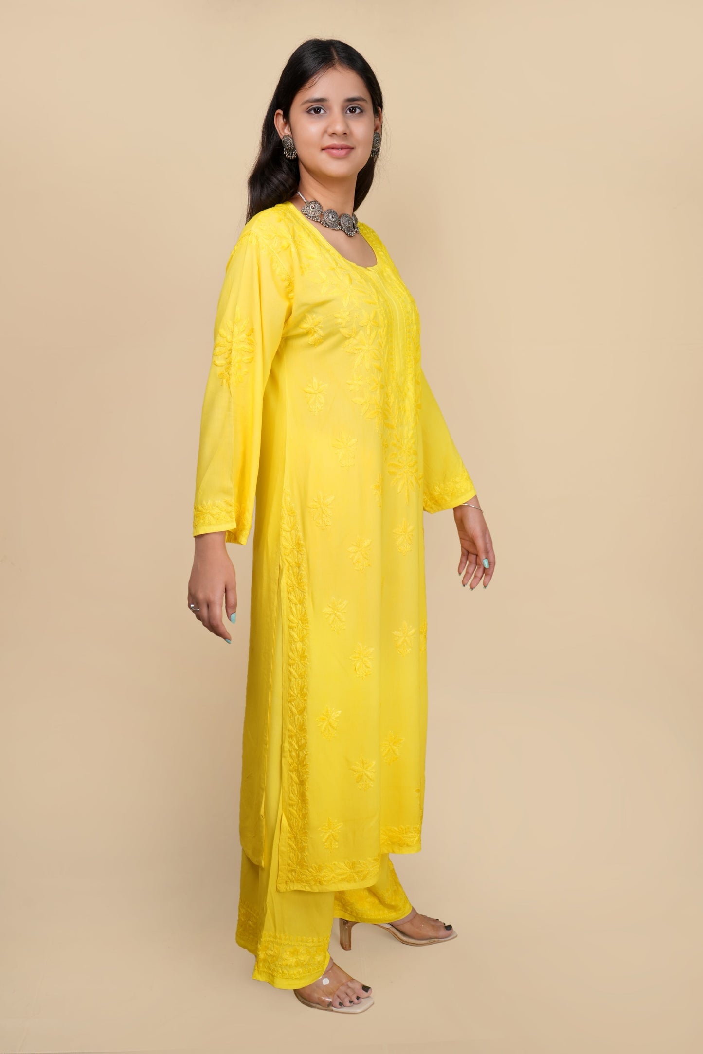 Women's Exclusive Dyed Straight Rayon Lucknowi Chikankari Kurti & Palazzo Set.